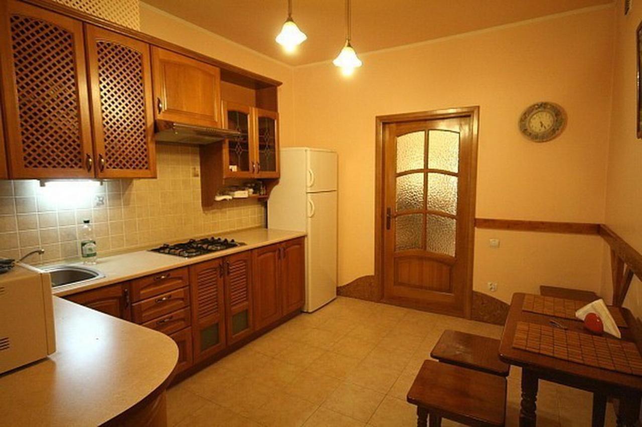 Historical Centre Apartments Lviv Ngoại thất bức ảnh
